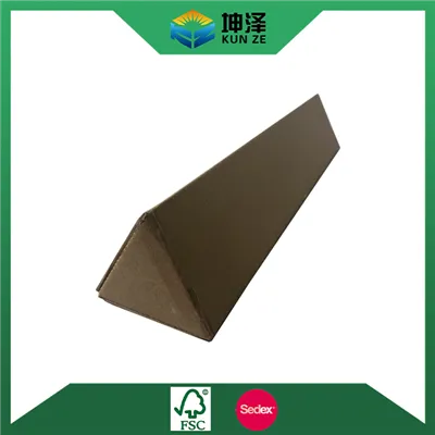 Картонена триъгълна опаковка